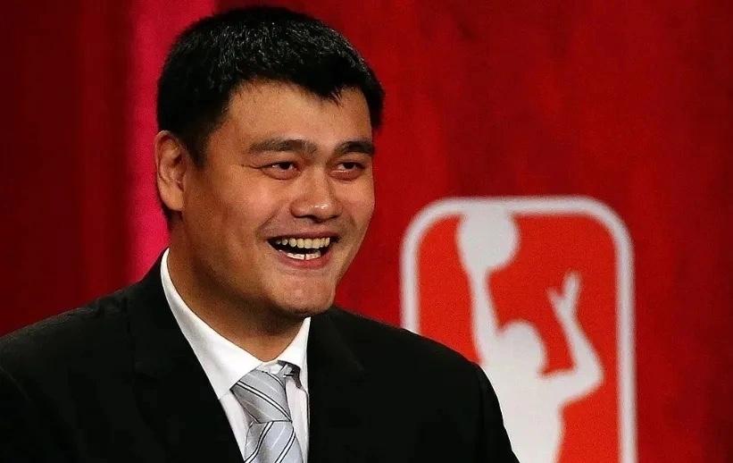 熊皇空门中柱，姆巴佩罚失点球！皇马0